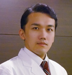 院長 奥井 元貴